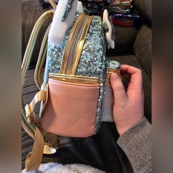 Loungefly Sequin Backpack - Picture 4 of 4